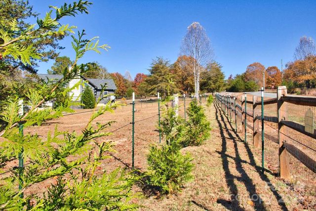 543 Moonlight Pass, Union Mills, NC 28167