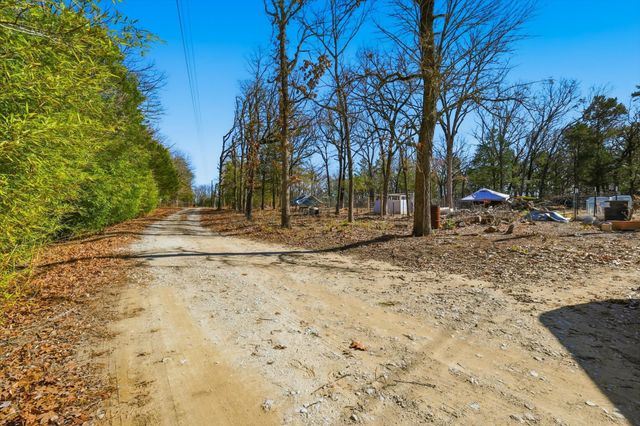 18743 Barnes Lane, Terrell, TX 75161