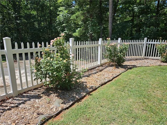 137 Forest Lane, State Road, NC 28676