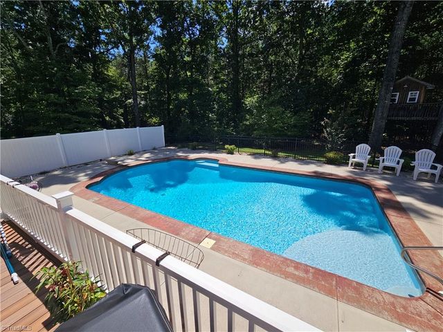 137 Forest Lane, State Road, NC 28676