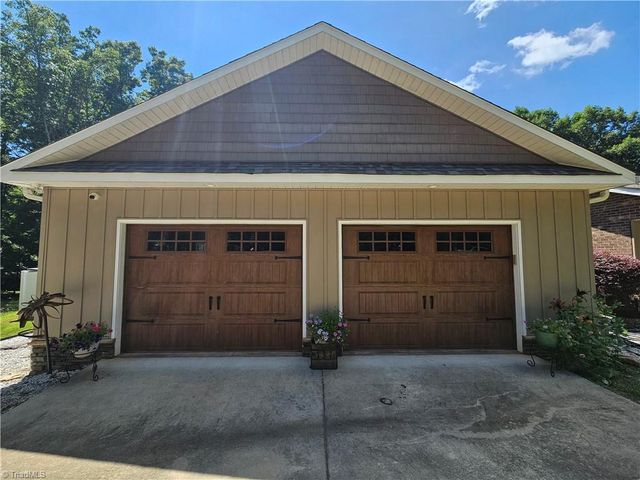 137 Forest Lane, State Road, NC 28676