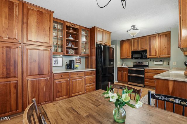 4404 Ellinwood Drive, Apex, NC 27539