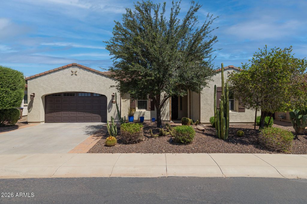 882 E LADDOOS Avenue, Queen Creek, AZ 85140 — exterior