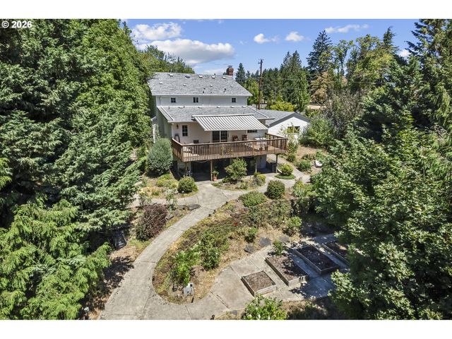 778 E LINCOLN St, Woodburn, OR 97071