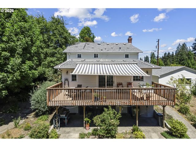 778 E LINCOLN St, Woodburn, OR 97071