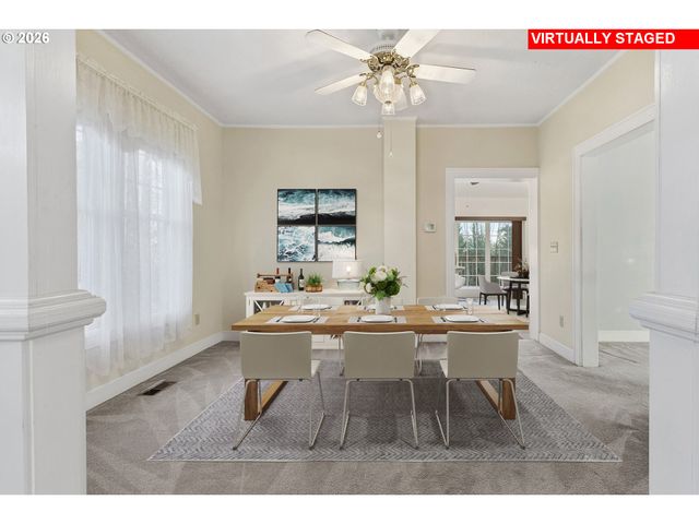 778 E LINCOLN St, Woodburn, OR 97071