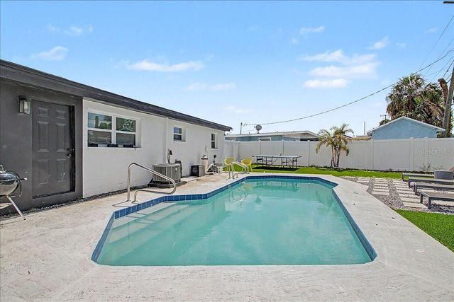7812 RIDEOUT ROAD, Tampa, FL 33619