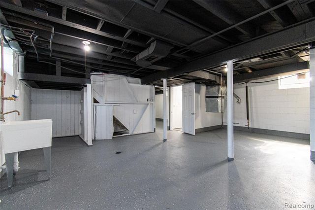 20048 Fleming Street, Detroit, MI 48234