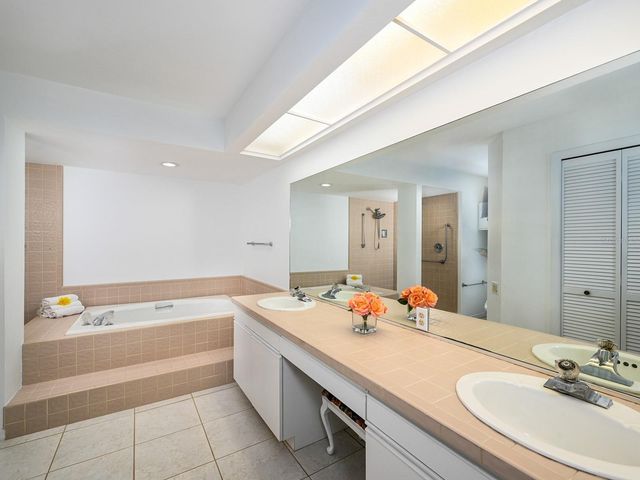 7790 FAIRWAY WOODS DRIVE 1201, Sarasota, FL 34238