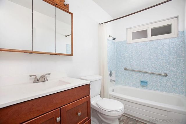 5219 Kesling Street, San Diego, CA 92117