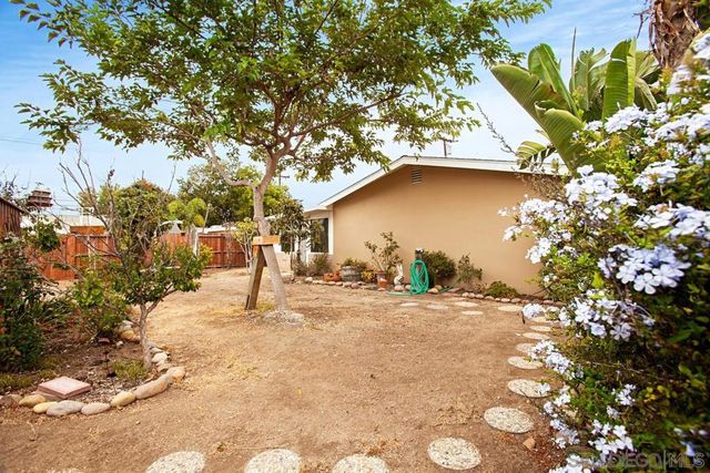 5219 Kesling Street, San Diego, CA 92117