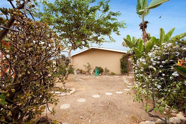 5219 Kesling Street, San Diego, CA 92117
