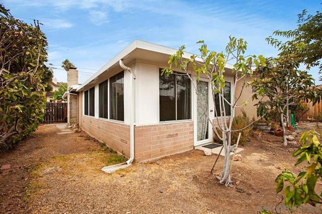 5219 Kesling Street, San Diego, CA 92117