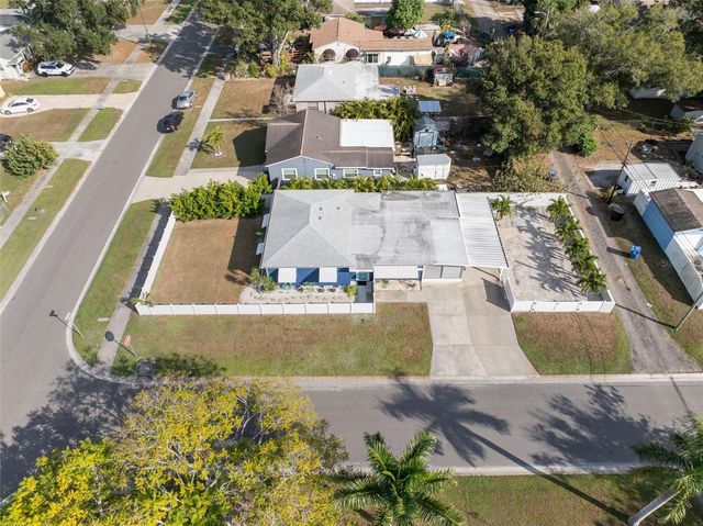 5555 13TH STREET N, St Petersburg, FL 33703
