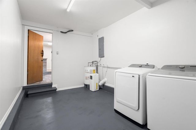 5555 13TH STREET N, St Petersburg, FL 33703