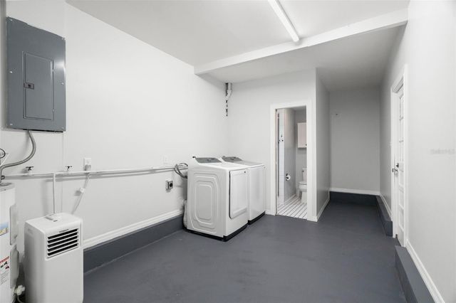 5555 13TH STREET N, St Petersburg, FL 33703