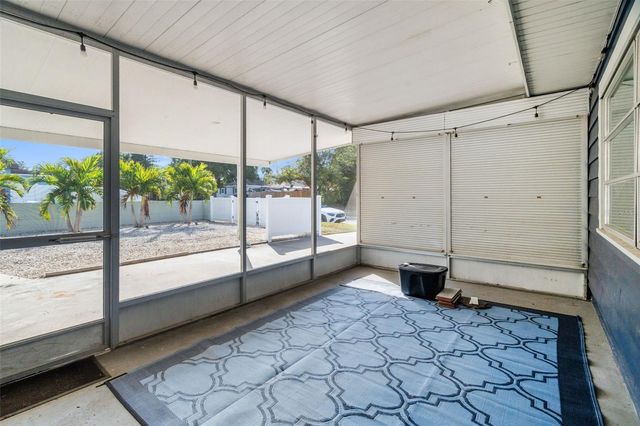 5555 13TH STREET N, St Petersburg, FL 33703