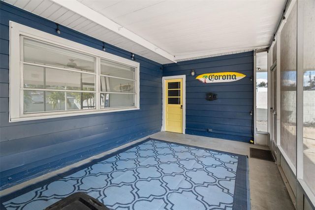 5555 13TH STREET N, St Petersburg, FL 33703