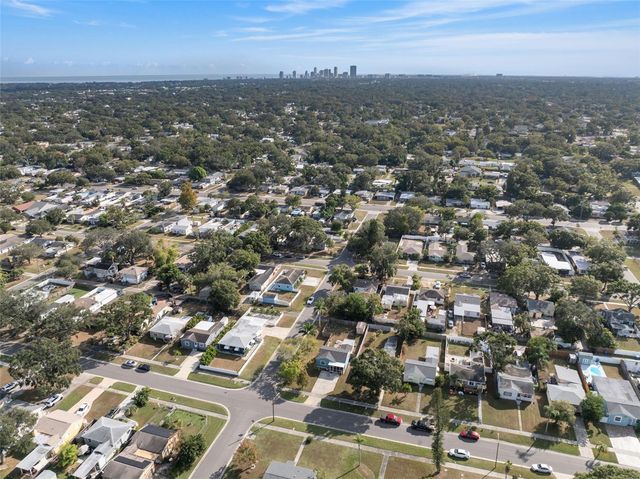 5555 13TH STREET N, St Petersburg, FL 33703