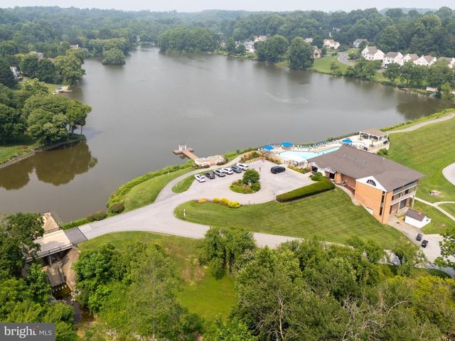 424 BUTTONWOOD RD, Landenberg, PA 19350