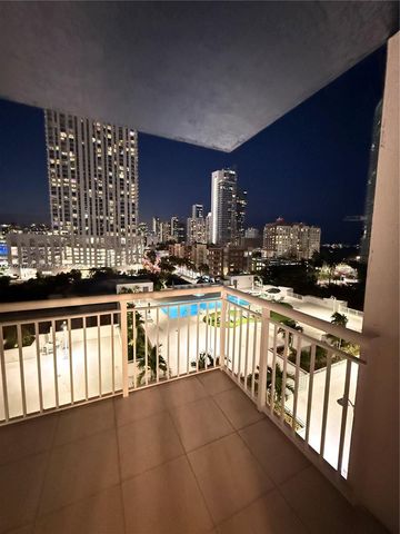 275 NE 18th St 910, Miami, FL 33132