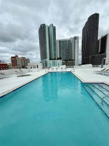 275 NE 18th St 910, Miami, FL 33132