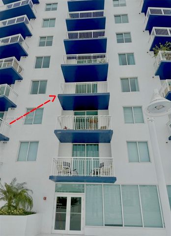 275 NE 18th St 910, Miami, FL 33132