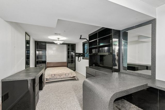 6936 N Kostner Avenue, Lincolnwood, IL 60712