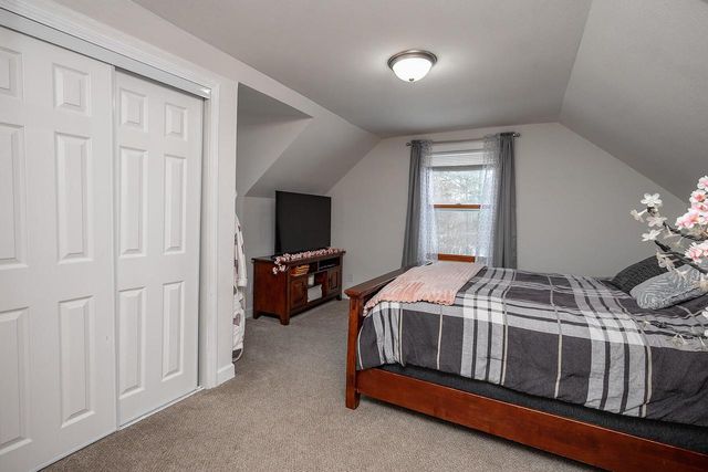 W229S8060 Big Bend DRIVE, Big Bend, WI 53103