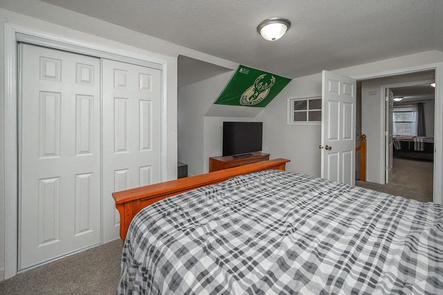 W229S8060 Big Bend DRIVE, Big Bend, WI 53103