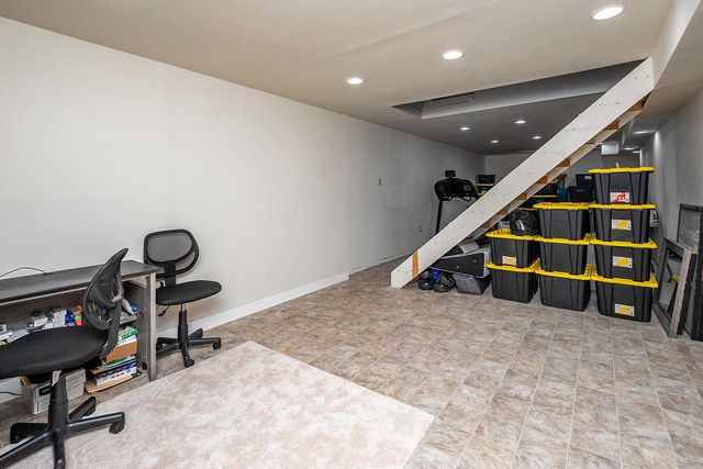 W229S8060 Big Bend DRIVE, Big Bend, WI 53103