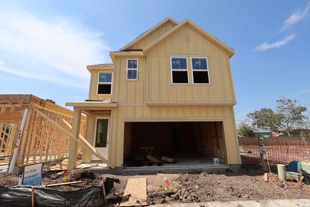 13314 Leon Hollow Lane, Houston, TX 77048
