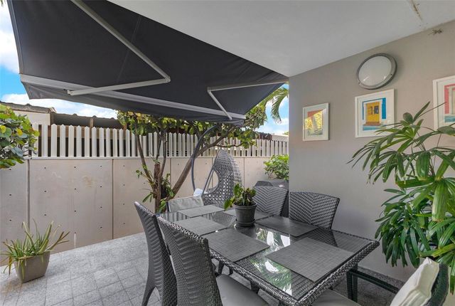 2008 ESPAÑA STREET, San Juan, PR 00911