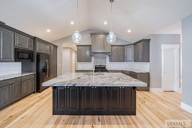 5319 Eaglewood Drive, Idaho Falls, ID 83401