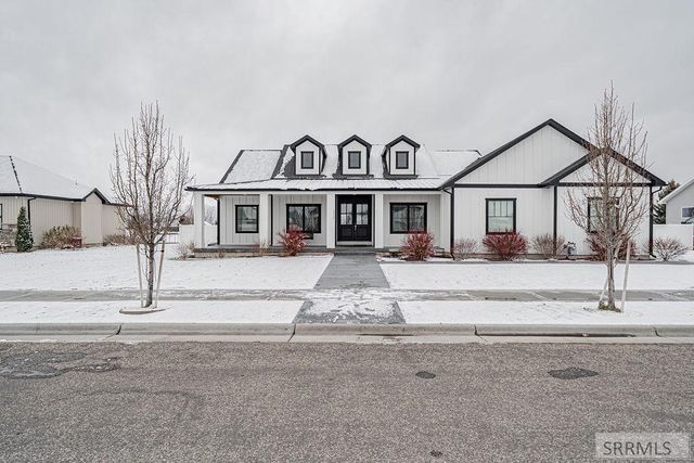 5319 Eaglewood Drive, Idaho Falls, ID 83401