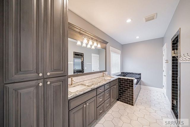 5319 Eaglewood Drive, Idaho Falls, ID 83401