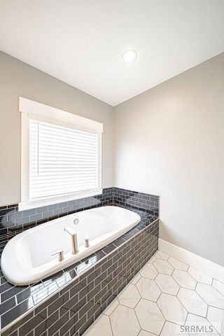 5319 Eaglewood Drive, Idaho Falls, ID 83401