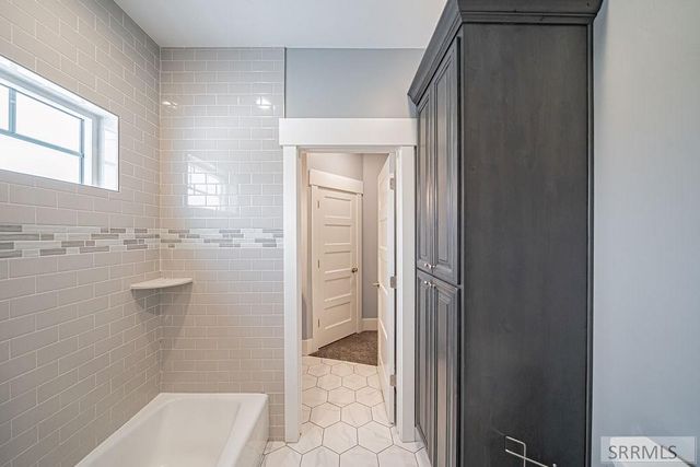 5319 Eaglewood Drive, Idaho Falls, ID 83401