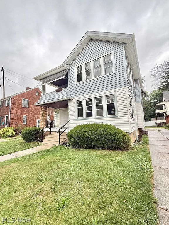 2171 Lincoln Avenue, Lakewood, OH 44107