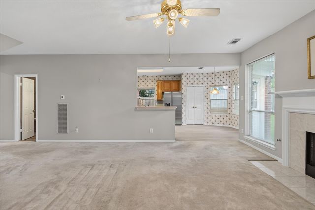 15819 Cutten Road, Houston, TX 77070