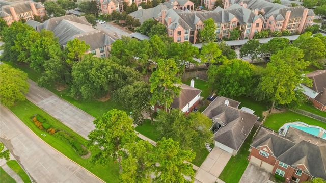 15819 Cutten Road, Houston, TX 77070