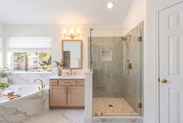15819 Cutten Road, Houston, TX 77070