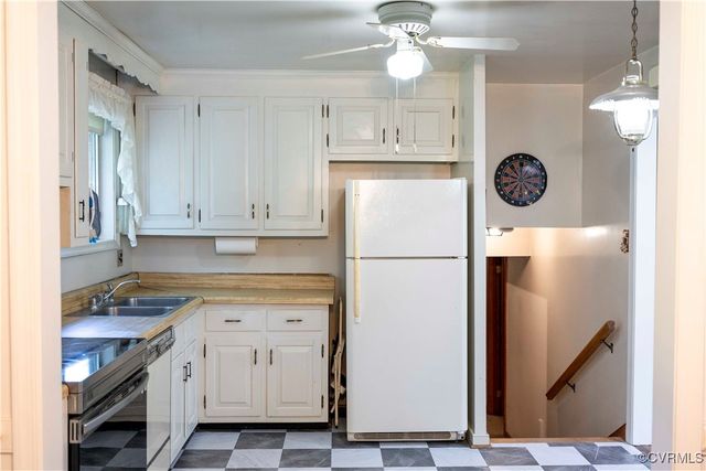 1656 Limerick Dr, Richmond, VA 23225