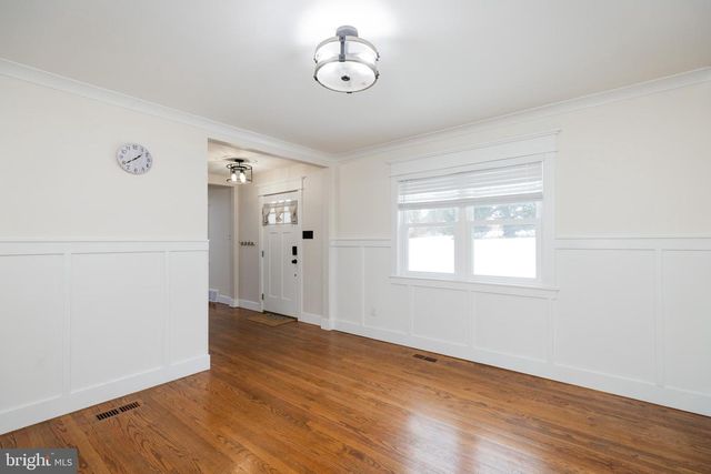 222 N STAR RD, Newark, DE 19711