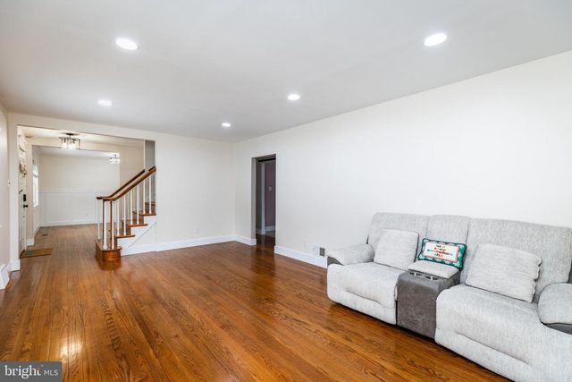 222 N STAR RD, Newark, DE 19711