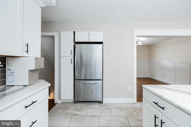 222 N STAR RD, Newark, DE 19711