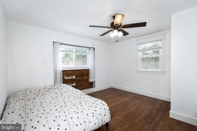 222 N STAR RD, Newark, DE 19711