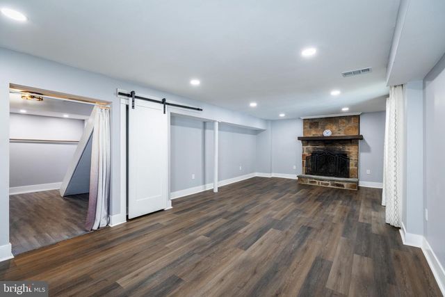 222 N STAR RD, Newark, DE 19711