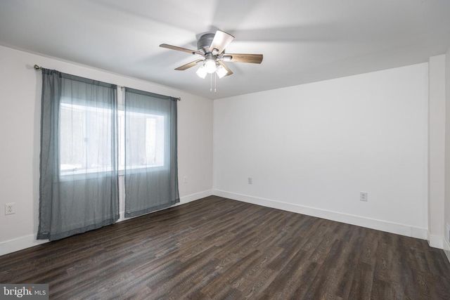 222 N STAR RD, Newark, DE 19711