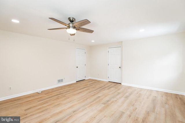 222 N STAR RD, Newark, DE 19711